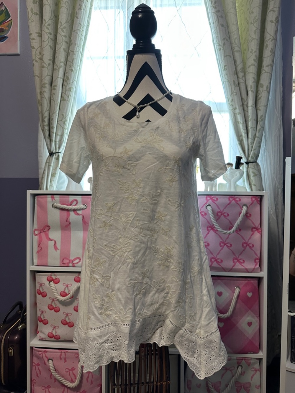 LOGO by Lori Goldstein White Embroidered Eyelet Tunic Top XS